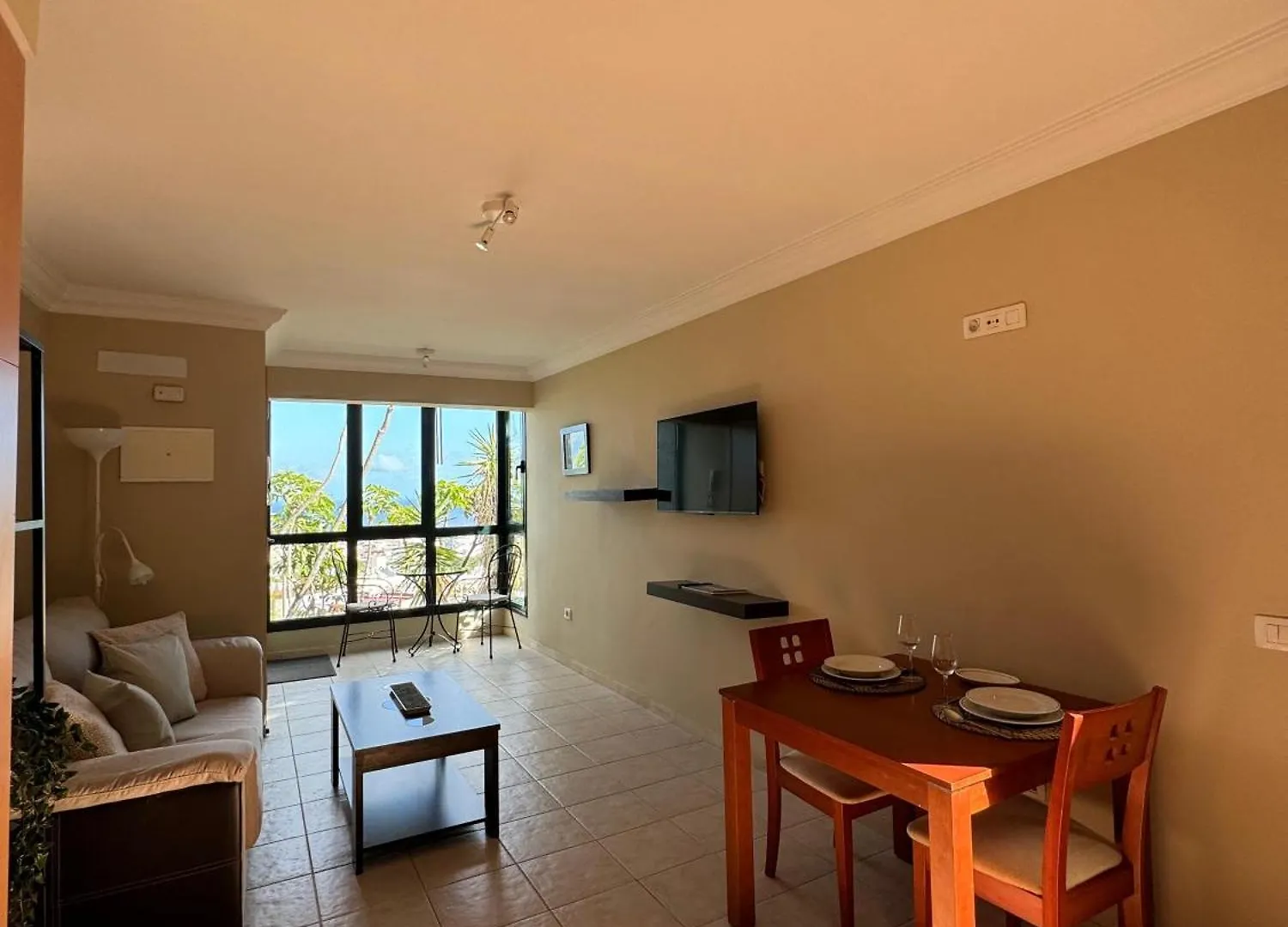 Apartment Apartamento Centrico Con Piscina Santa Cruz de Tenerife Spanien
